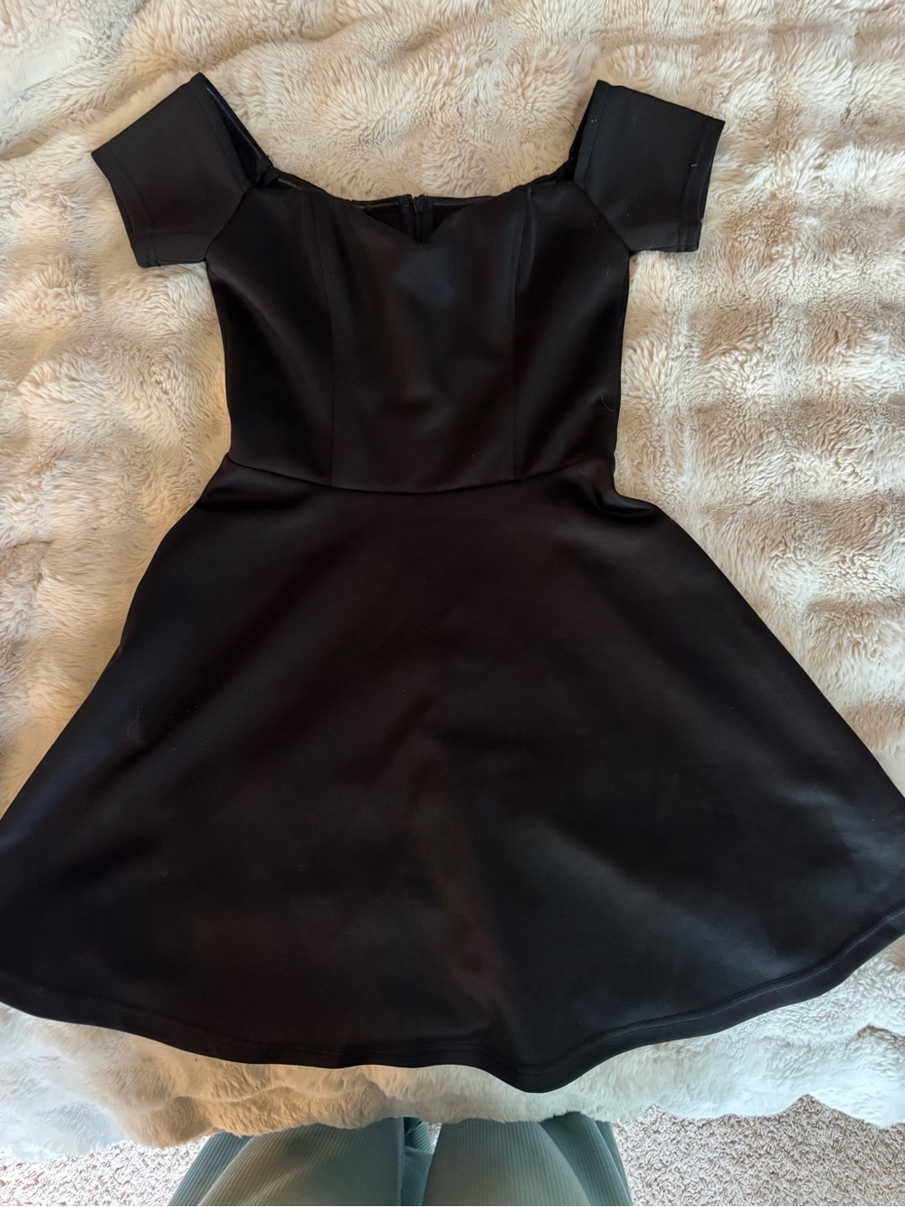 Forever 21 Black Off-Shoulder Skater Mini Dress